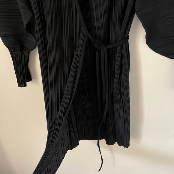 & Other Stories Black Pleated Long Sleeve Wrap Dress Size 2 - Picture 4 of 11